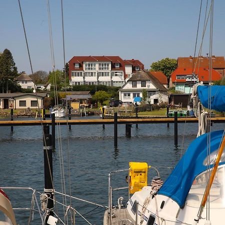 Ferienhaus Suedblick Am Yachthafen Breege Extérieur photo