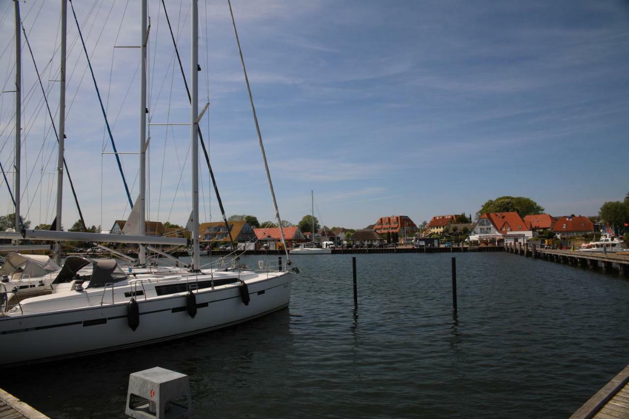 Ferienhaus Suedblick Am Yachthafen Breege Extérieur photo